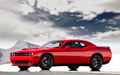 2015 Dodge Challenger SRT Hellcat 2.jpg